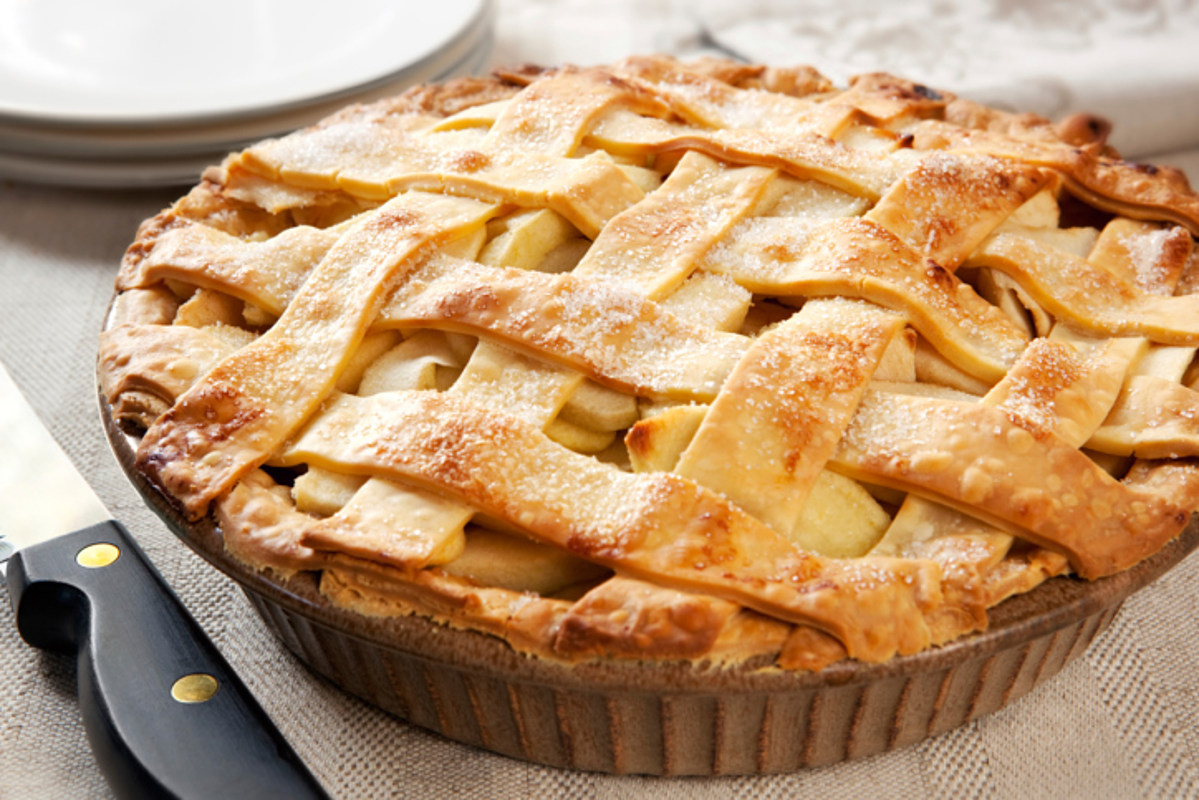 Enjoy This Apple Pie Cheesecake Recipe.