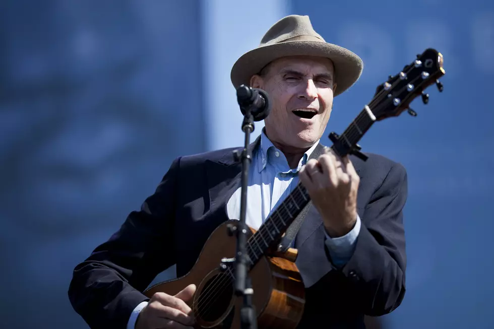 James Taylor&#8217;s New Album &#8216;Before This World&#8217; Arrives In June [VIDEO]