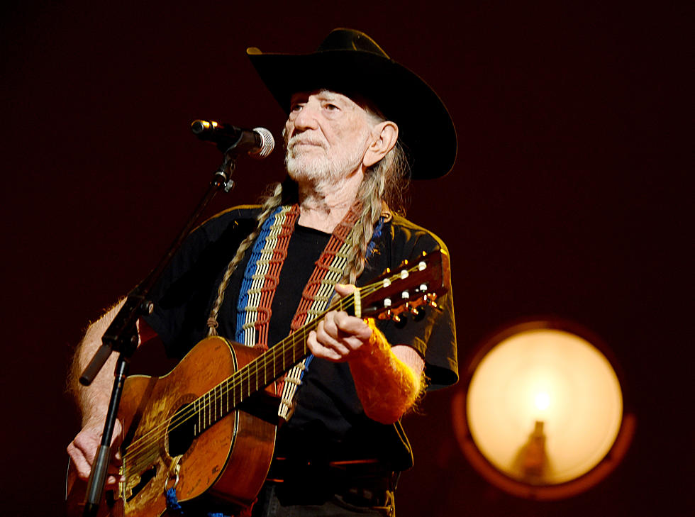 10 Things You Didn’t Know About Willie Nelson For His Birthday [VIDEO]