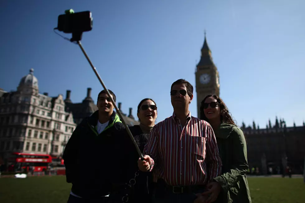 The Extremely Dangerous Selfie Stick [VIDEO]
