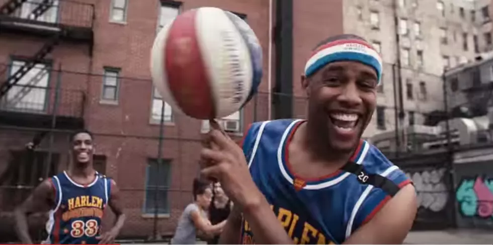 ‘Stomp’ And Harlem Globetrotters Make Music With Basketballs