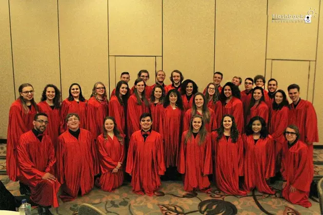 RFA Acappella Choir Group &#8216;Fermata Nowhere&#8217; Performed With Barry Manilow