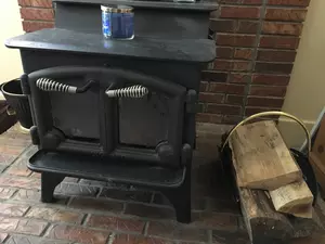 Building the Perfect Wood Stove Fire