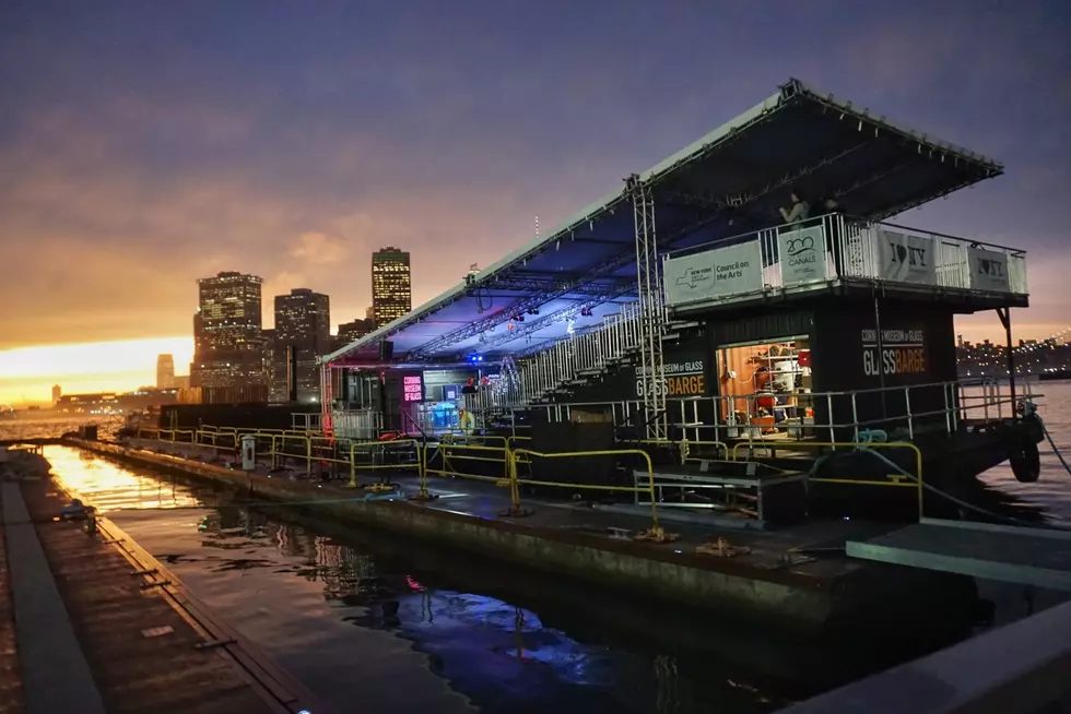 GlassBarge Makes 5 Stops In CNY Via The Erie Canal