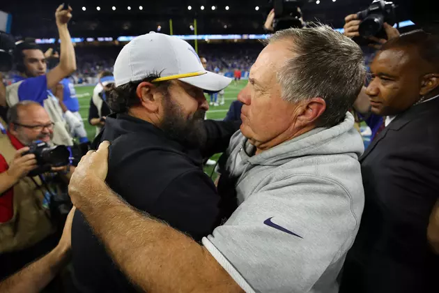 See The Detroit Locker Room Frenzy After Beating The Patriots