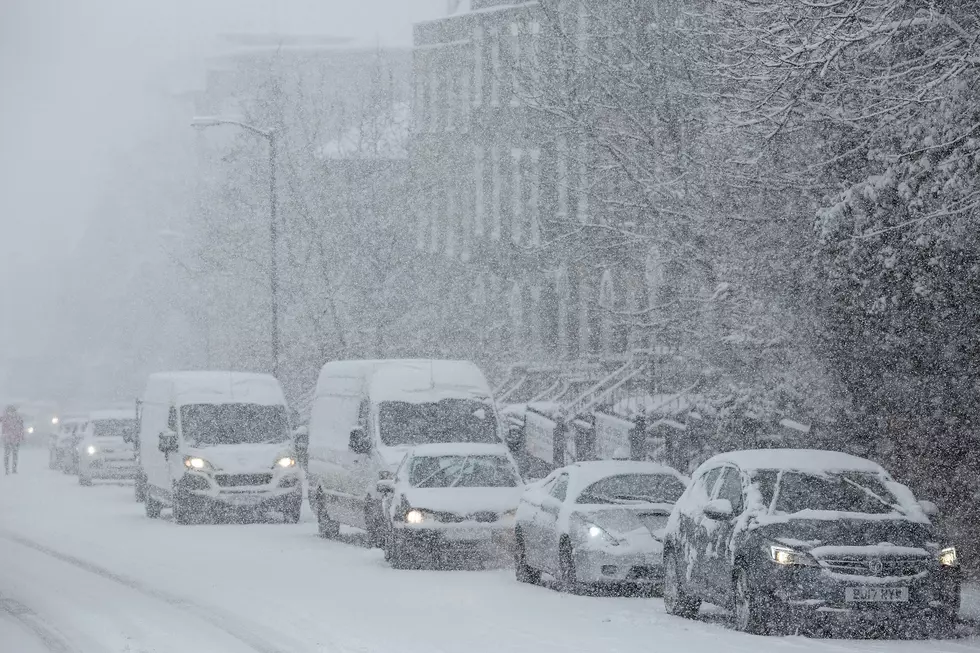 Storm Dumps Snow Or Heavy Rain, Snarls Travel In Much Of US