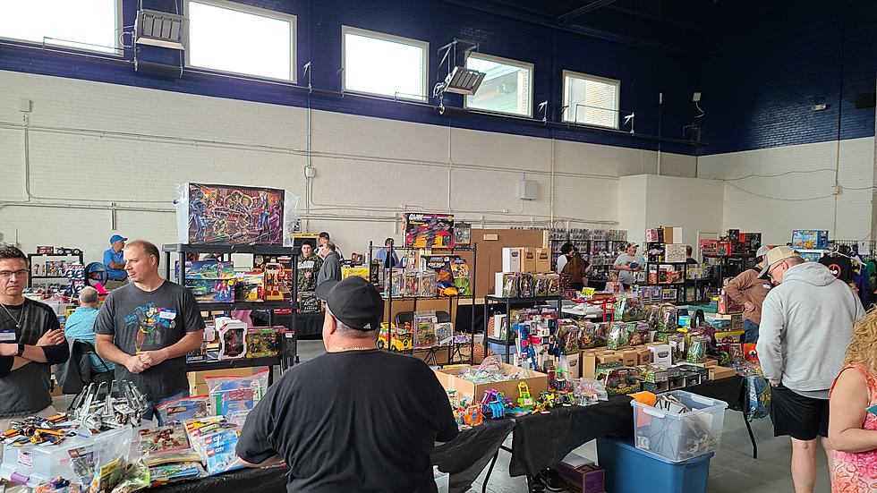 10 Incredible Retro Items Seen at Syracuse ToyCon