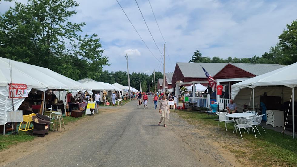 America's Oldest Outdoor Antiques Flea Market Is One Tank Trip Aw