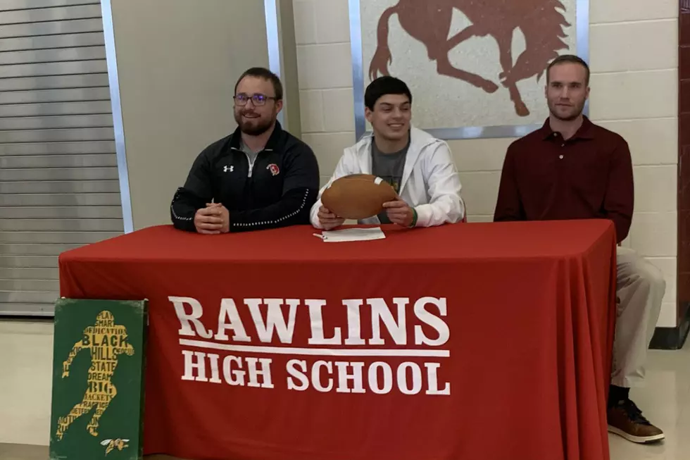 Conner Mendez of Rawlins Heads to Black Hills St. 