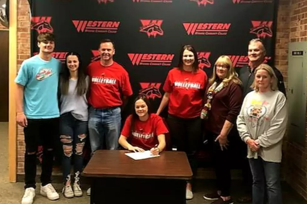 Payton Reese Stays at Home to Play Volleyball at Western Wyoming