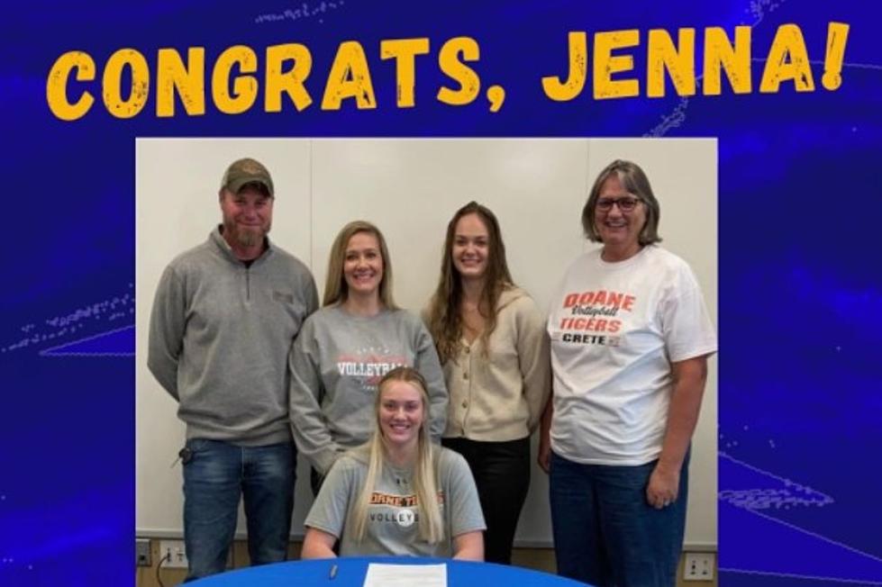 Jenna Sweeny of Sheridan Signs with Doane College for Volleyball