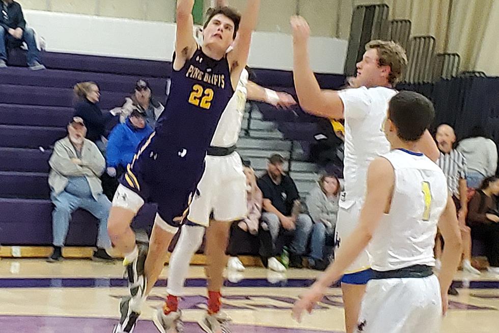 Pine Bluffs Boys Beat Shoshoni, Improves to 7-2