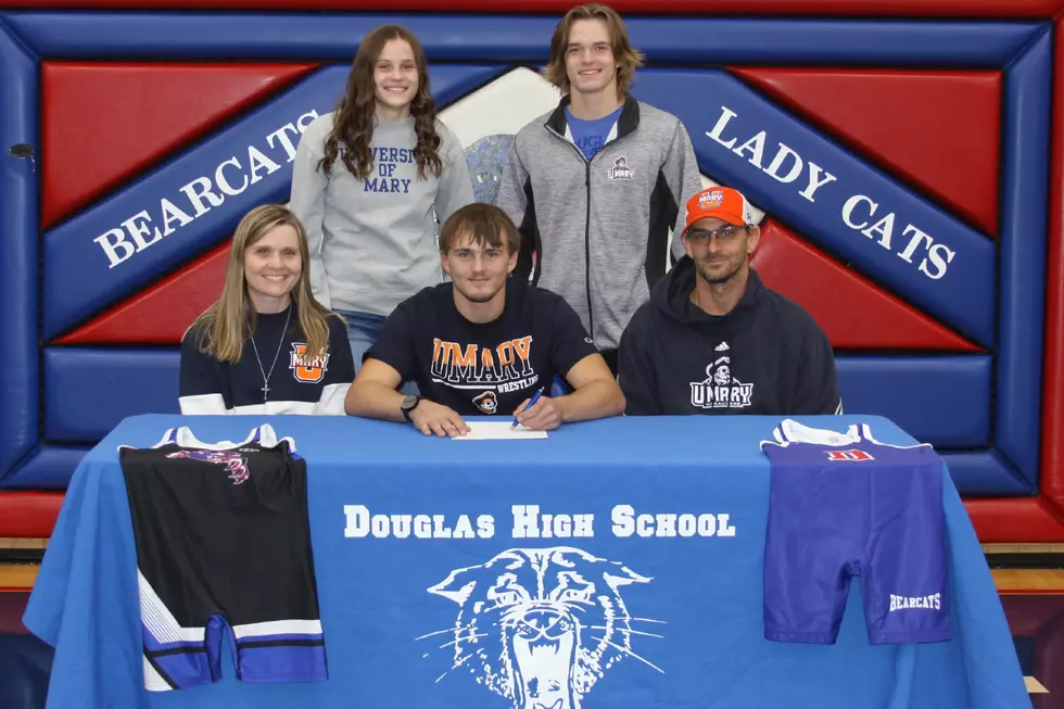 Lane Ewing of Douglas is Going to the Univ. of Mary for College Wrestling