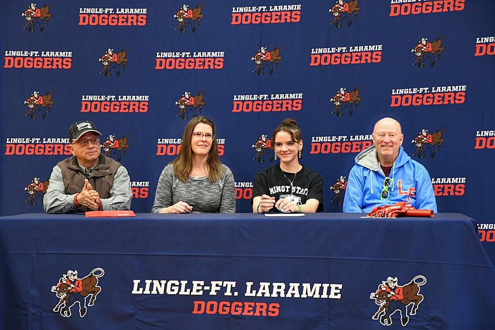 Emma Walker from Lingle-Fort Laramie Commits to Minot State