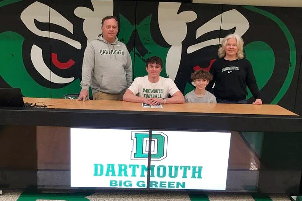 Matisse Weaver of Lander Commits to Dartmouth for Football