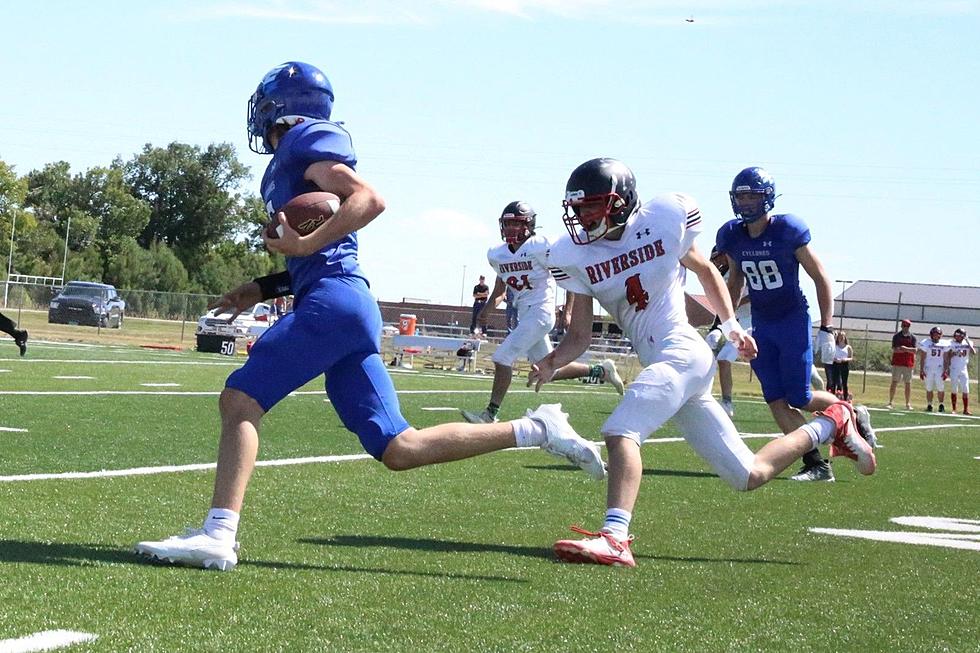 Photofest! Southeast Begins 9-Man Play Downing Riverside