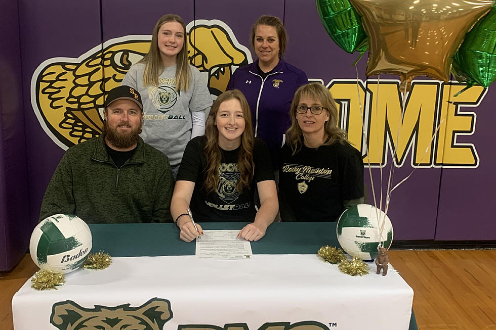 Little Snake’s Kinlie Montgomery Signs for Volleyball at Rocky Mountain College