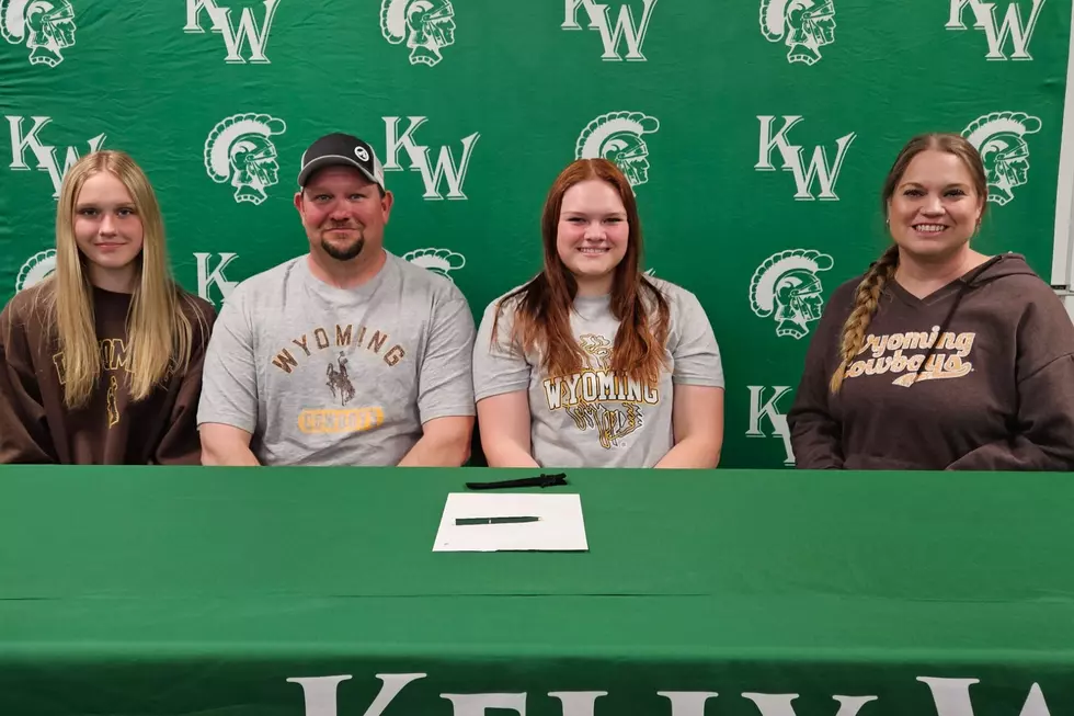Teagan Becker of Kelly Walsh Signs with UW for Track