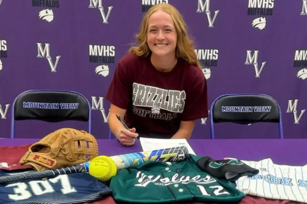 Mountain View’s Kodi Allred Signs for Softball at Montana