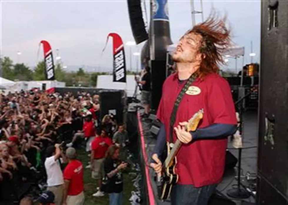 More on Seether, Hinder, Sick Puppies and Wayland at Grand Rapids WGRD Wingstock Show