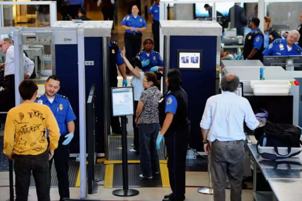 Issues With The TSA &#8211; What Hot Wings Thinks [Audio]