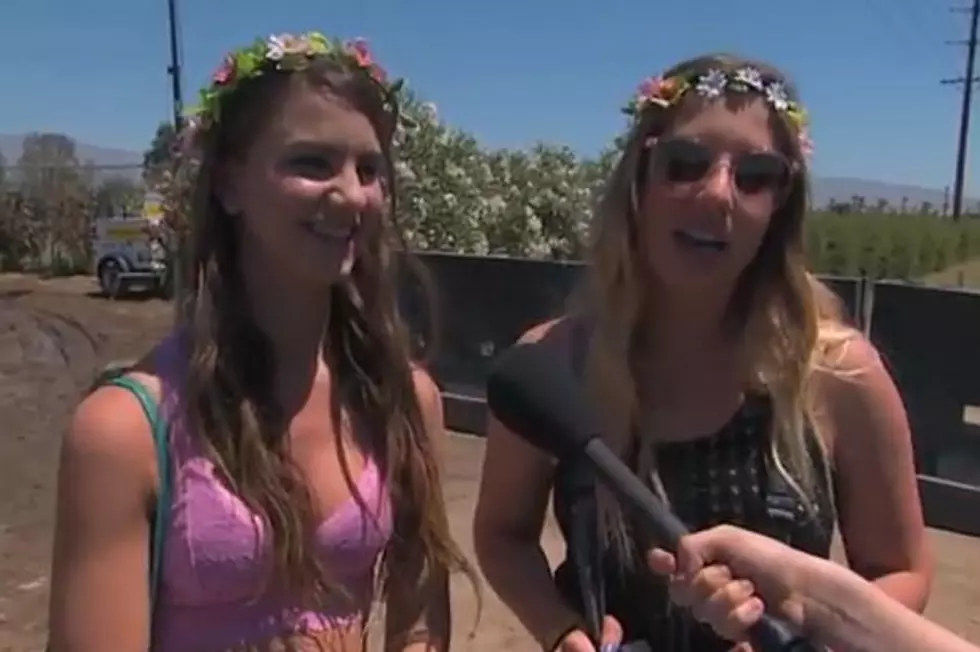 Watch Concert Goers Praise Fake Bands at Coachella on &#8216;Jimmy Kimmel&#8217;