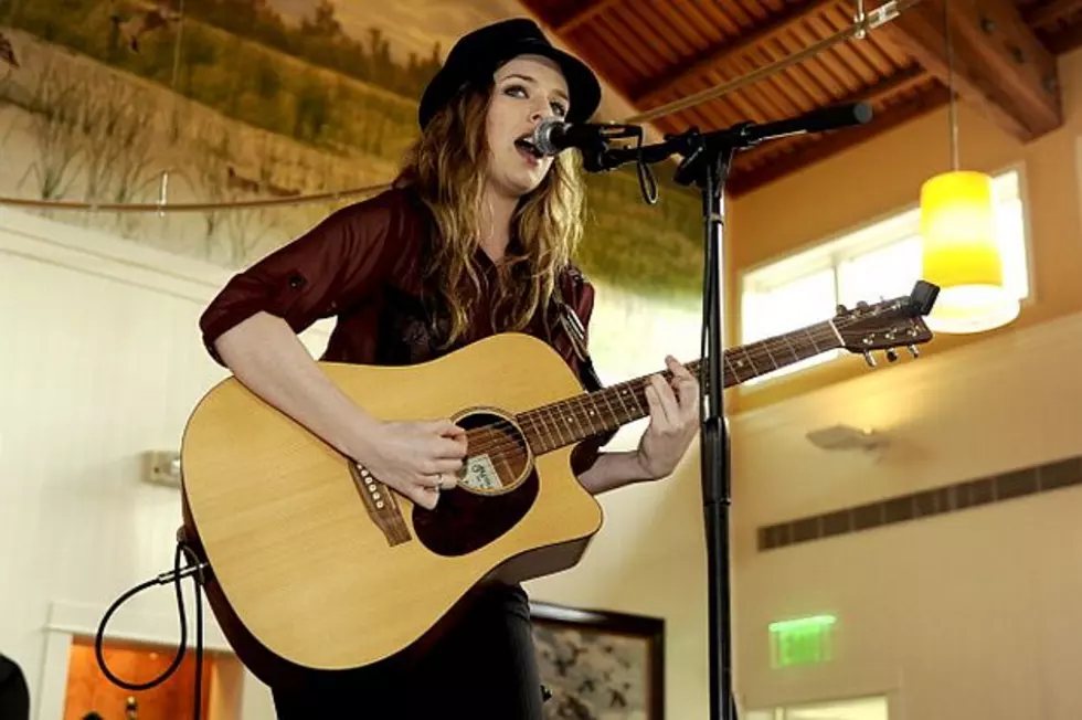 ZZ Ward Talks Debut Album, Hip-Hop, Old Soul and More in Exclusive Interview