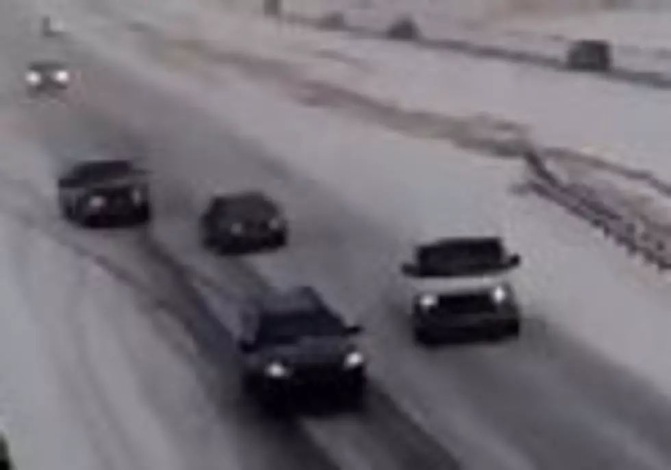 Free Beer &#038; Hot Wings: Playing Bumper Cars On Icy Colorado Highway [Video]
