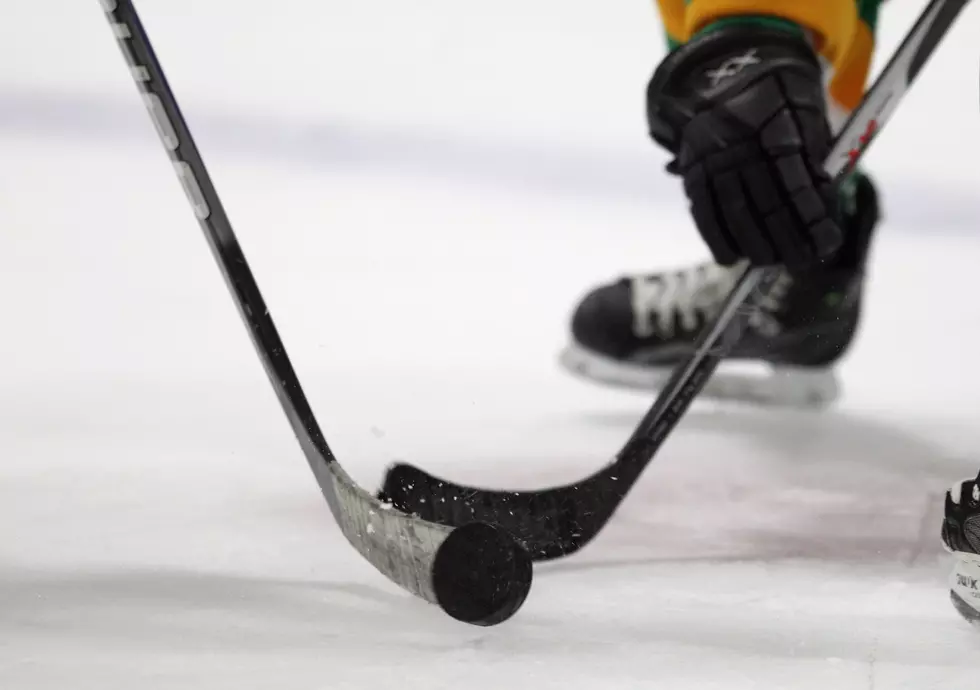 Michigan High School Hockey Player Makes ESPN ‘SportsCenter’ Top Plays [Video]