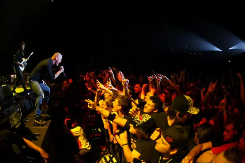 Stone Sour Rocks Judas Priest&#8217;s &#8216;Heading Out to the Highway&#8217; Live in Baltimore [Video]