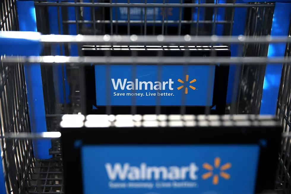 Free Beer & Hot Wings: The Grossest Wal-Mart Shopper of Them All [Video]