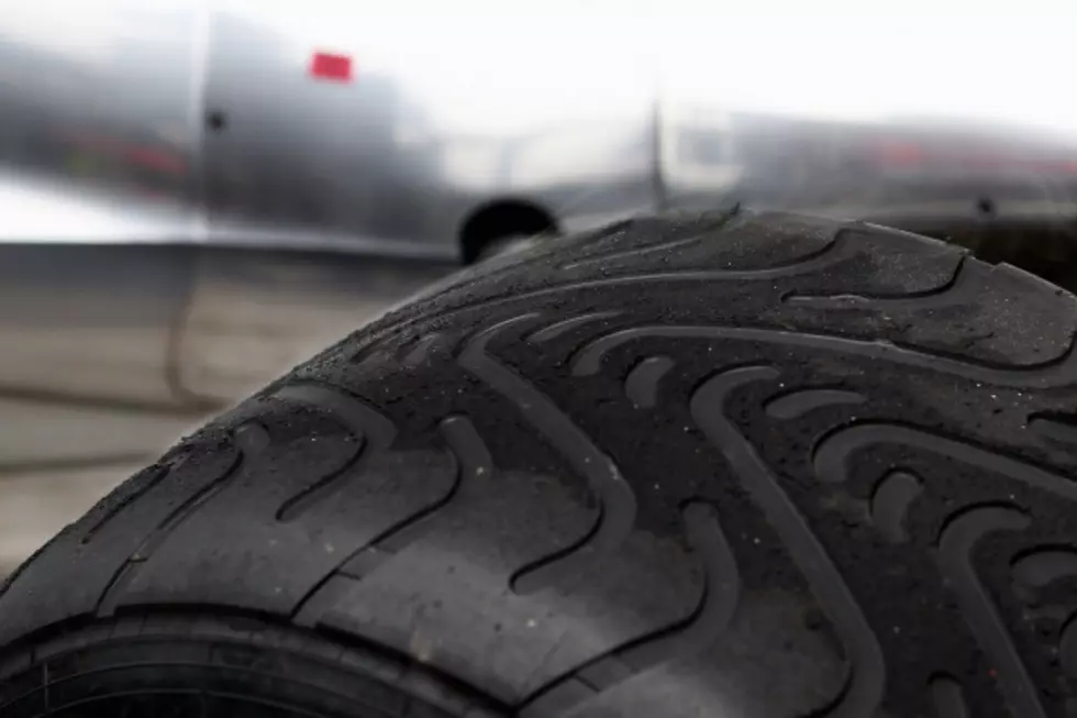 Free Beer & Hot Wings: ‘We Call This Trailer Racing in Iowa’ [Video]