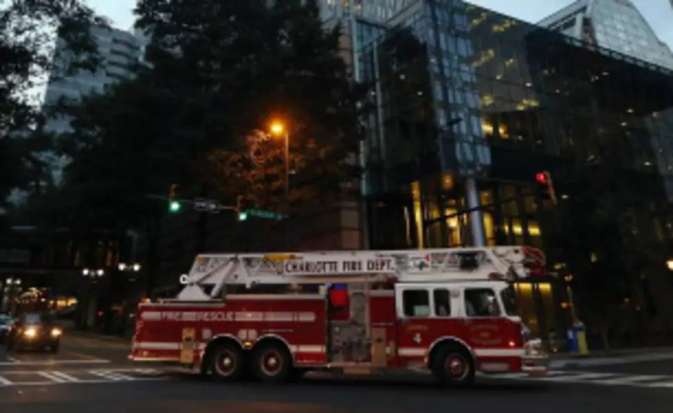 Free Beer &#038; Hot Wings: News Anchor Calls Fire Truck &#8216;F**k Truck&#8217; [Video]
