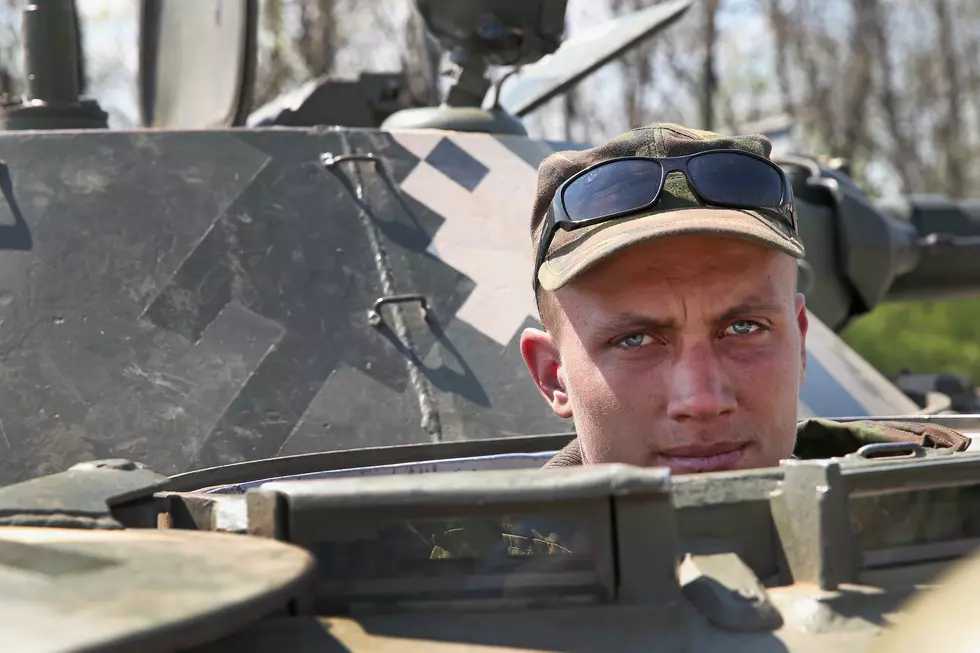 Free Beer & Hot Wings: You Need to Try Harder to Stop a Speeding Ukrainian Tank [Video]
