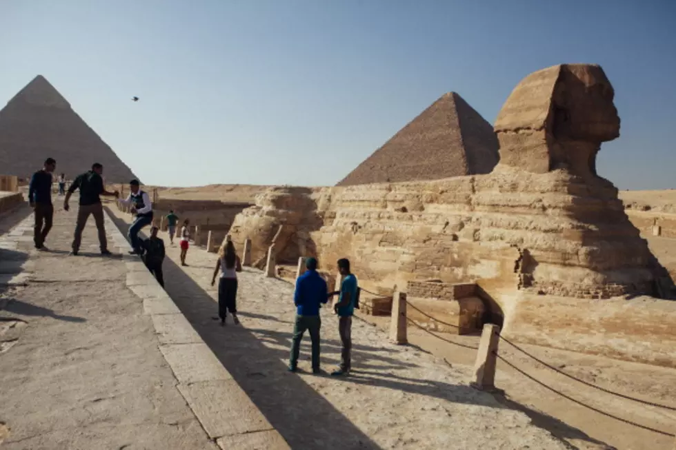 How Did the Egyptians Move Those Massive Stones to Build Pyramids?