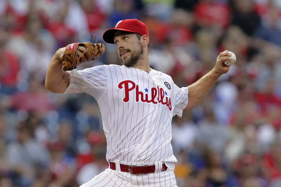 Free Beer & Hot Wings: Philadelphia Phillies Pitcher Ends Interview In Fantastic Way [Video]