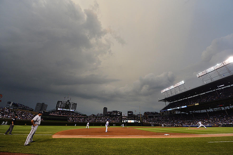 Chicago Cubs Fan Makes Death-Defying Home Run Ball Catch [Video]