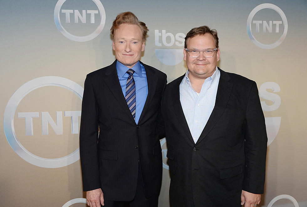 Free Beer & Hot Wings: Andy Richter Fires Perfect Comeback to Fat Joke [Video]
