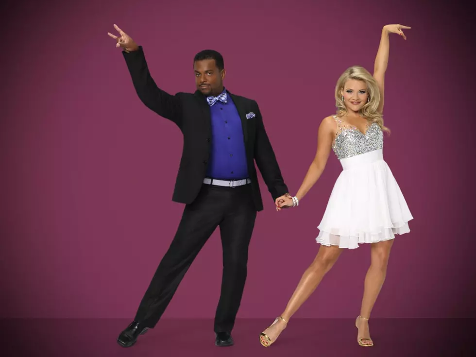 Free Beer & Hot Wings: Carlton Does The Carlton on ‘Dancing With The Stars’ [Video]