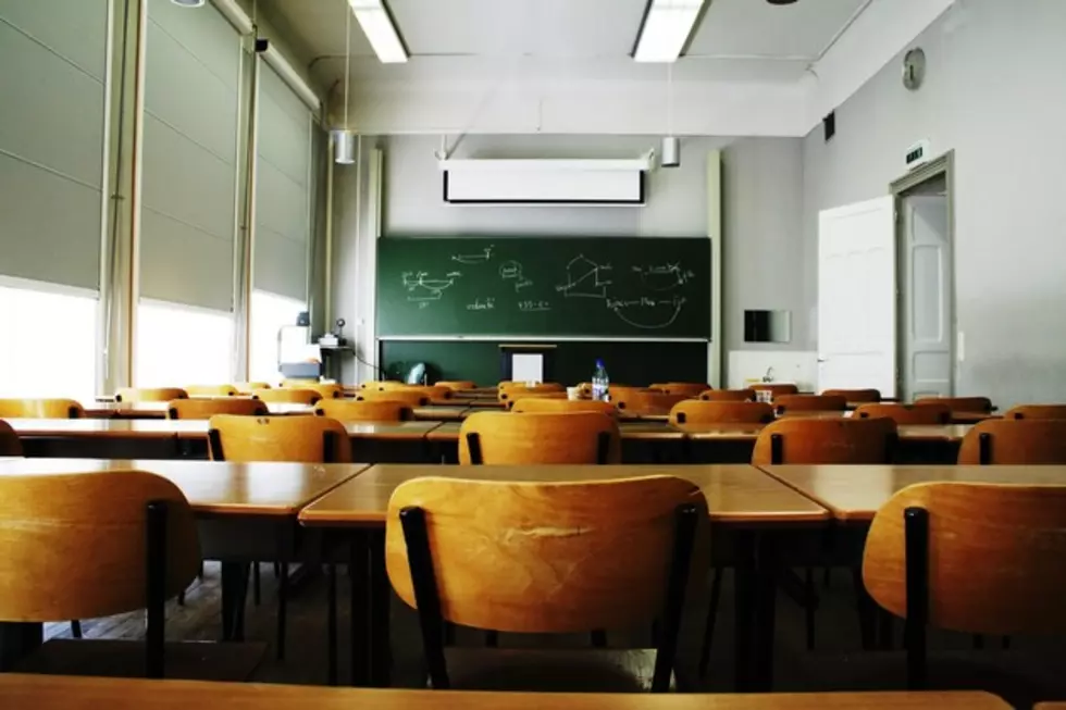 Sixth-Grade Teacher Goes On Very Inappropriate Rant During Class [Video]