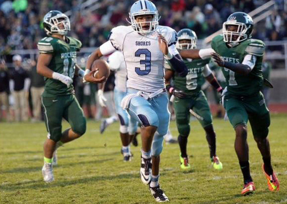 Mona Shores Football&#8217;s Tyree Jackson Named  High School Athlete of the Week [Video]