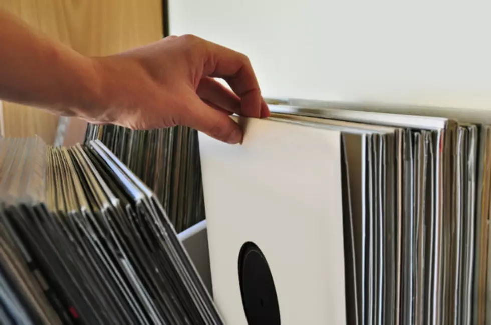 Love Your Vinyl Albums? Laser Record Player Plays the Music and Doesn’t Touch!