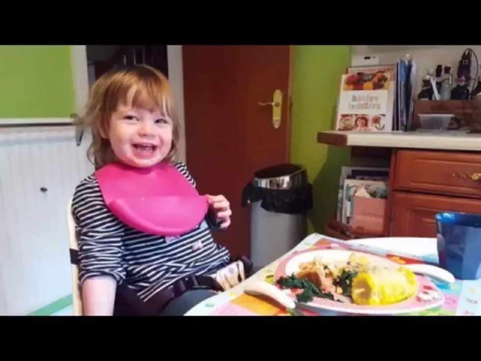 This Little Girl Can’t Get Enough Dad Jokes [Video]