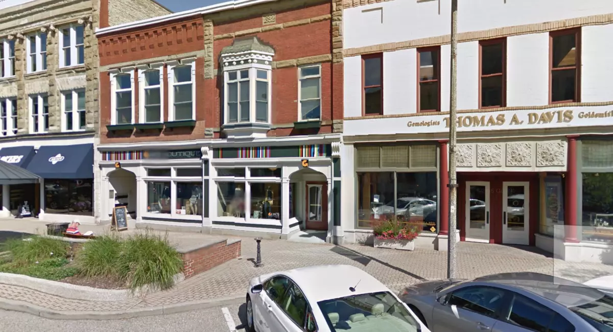 Downtown Holland Google Street View ?w=1200&h=0&zc=1&s=0&a=t&q=89