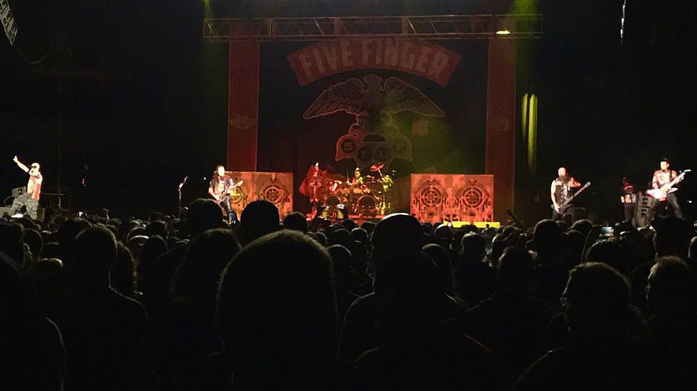Five Finger Death Punch Burned Up the Stage at the Van Andel Wednesday Night [Video]