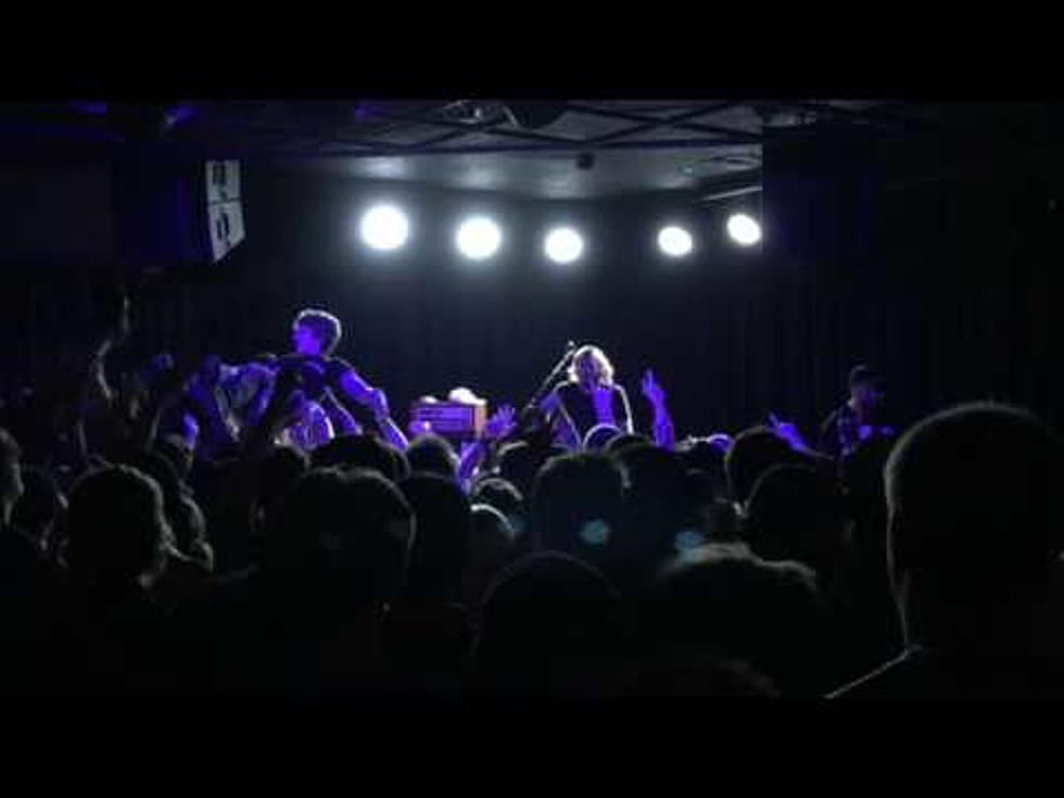 Beartooth Rocks ‘Aggressive’ at the Stache in Grand Rapids [Video]