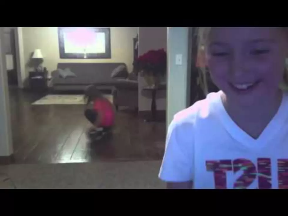 Little Girl Gets Stuck on a Spinning Hoverboard [Video]