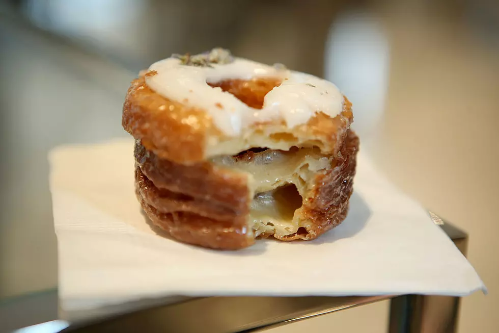 People in Line For a Cronut in New York City Unfazed by Corpse on a Bench
