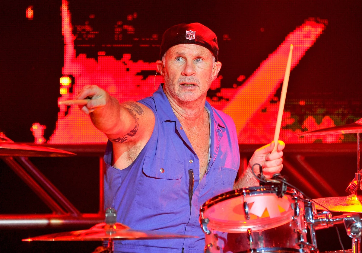 Red Hot Chili Peppers' Chad Smith Plays the Drums at Two Downtown Grand ...