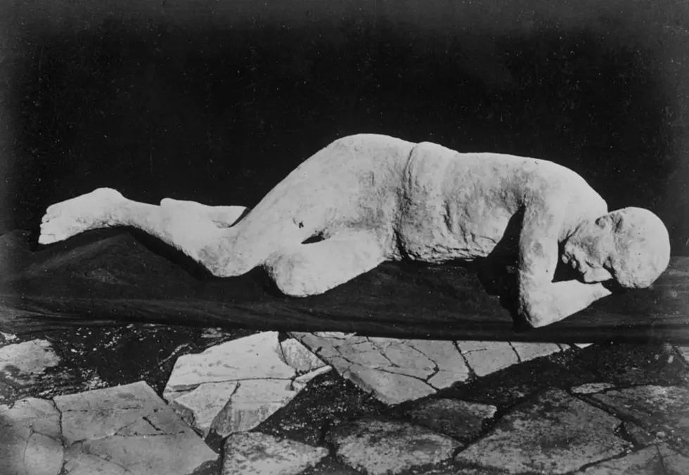 Pompeii Man’s Preserved Masturbation Goes Viral